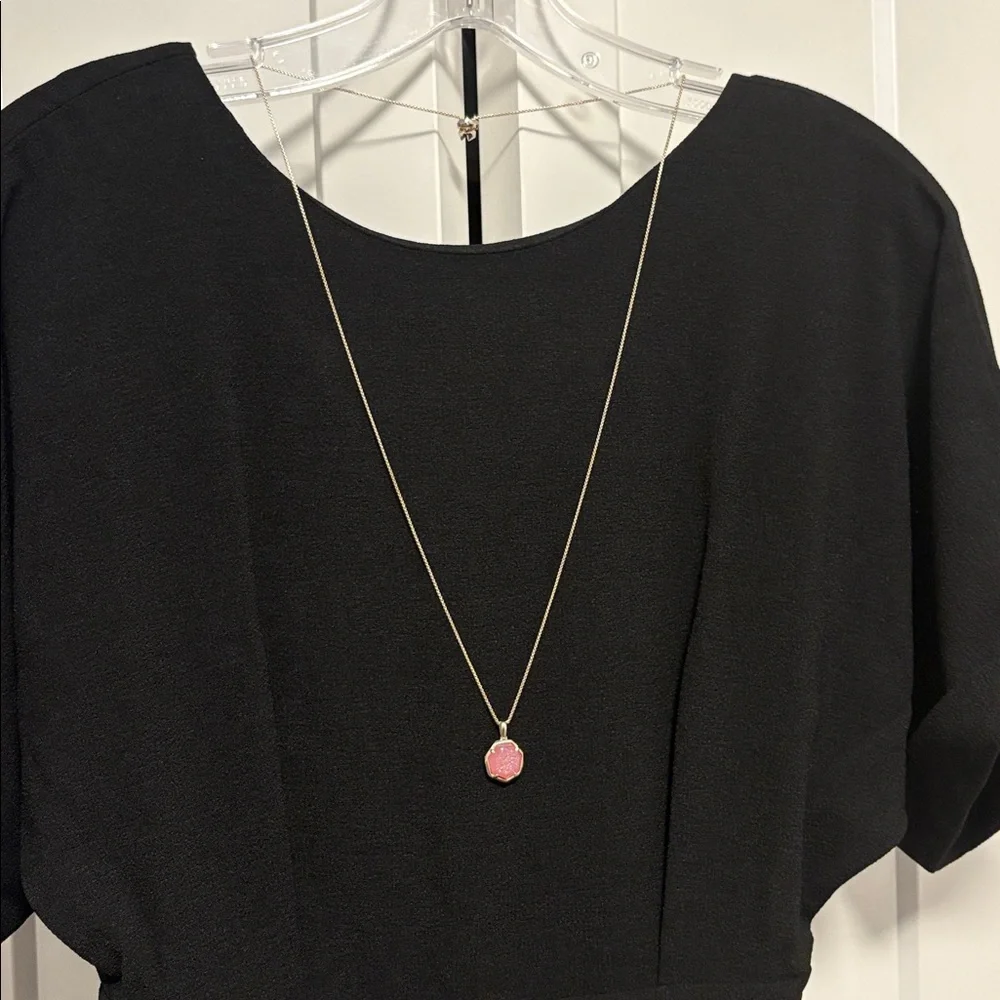 Lot of 2x [Kendra Scott] Adjustable Pink Pendant Necklace & Iridescent Bangles